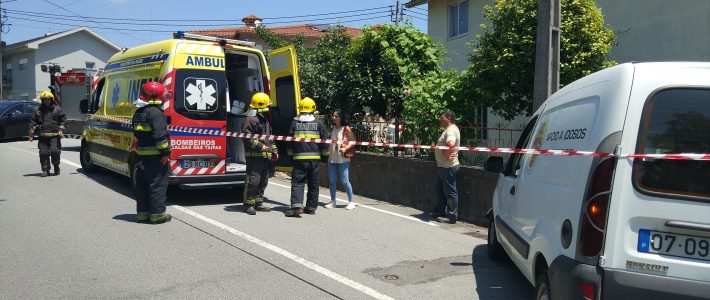 Despiste de veículo ligeiro em Briteiros São Salvador